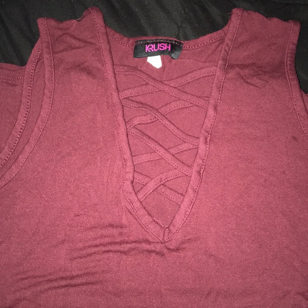 Criss crossed tank top